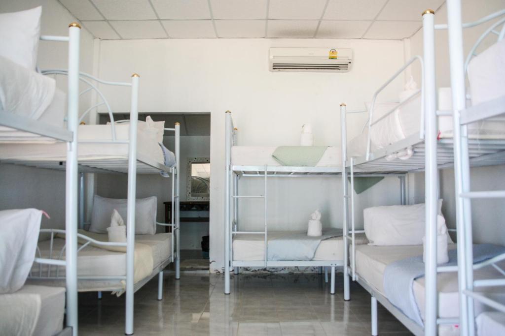 The Beach Village Ko Pha Ngan Room photo