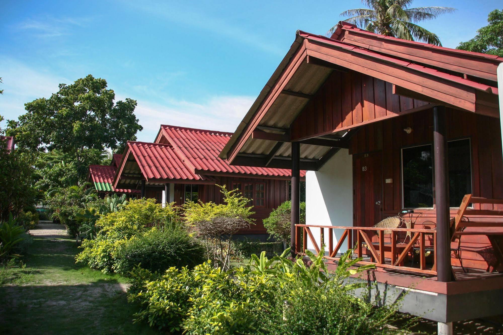 The Beach Village Ko Pha Ngan Exterior photo